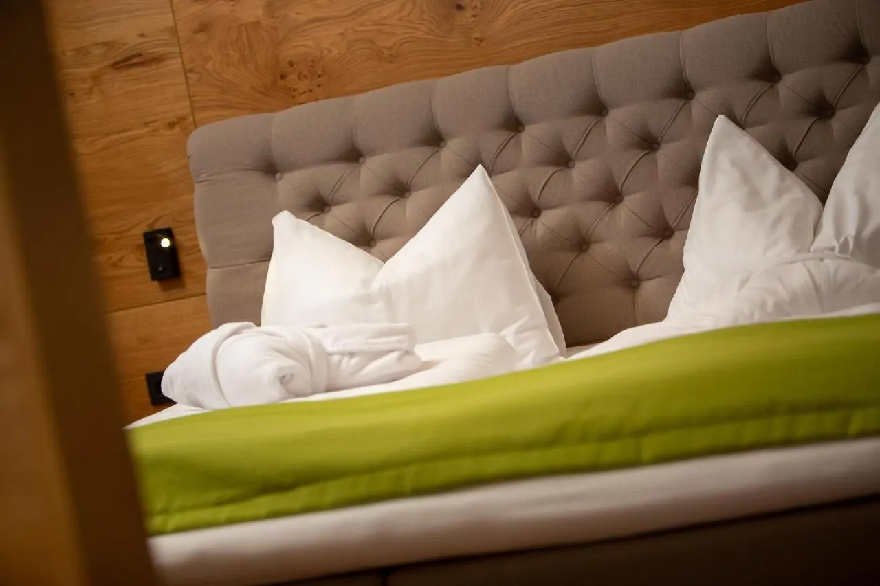 Hotel Tannenberg Saalbach-Hinterglemm 3*,